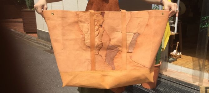 海に山に大活躍の特大すぎるバッグ 海に山に大活躍の特大すぎるバッグ