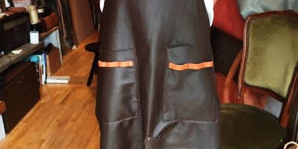 オールレザーのエプロン オールレザーのエプロン